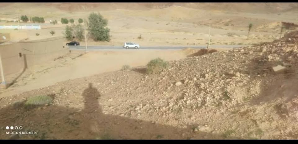 بقعة أرضية للبيع بإيسوحودن – جماعة الرتب